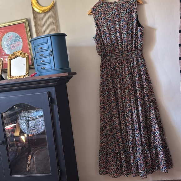 🌼🌸🪻🌷🪷Floral Sleeveless Dress - Picture 5 of 7